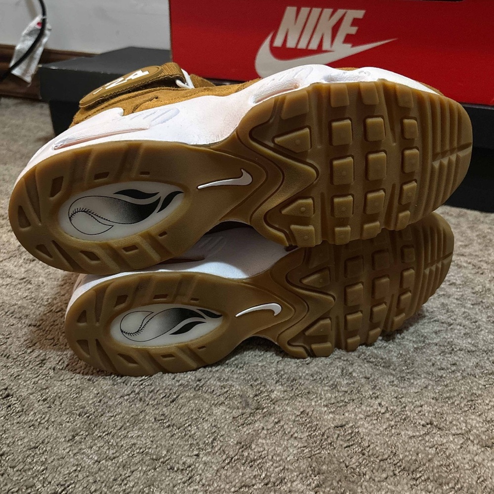 Nike Kids Sneakers - White and Tan